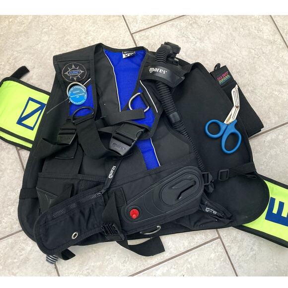 Mares Journey Scuba Snorkel Vest XS Safety Diver Banner Underwater TESTED - Picture 1 of 16